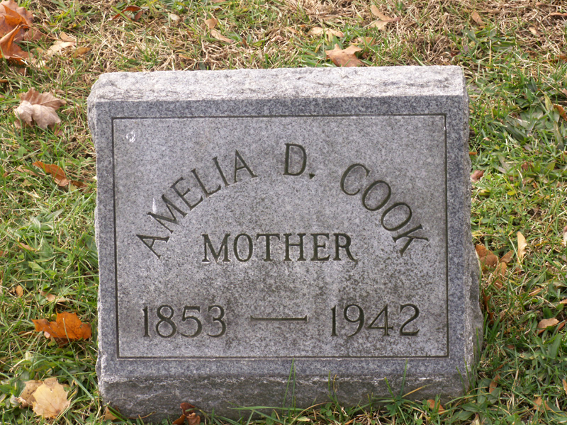 Gravestone of Parmealice "Amelia" (Milburn) Cook